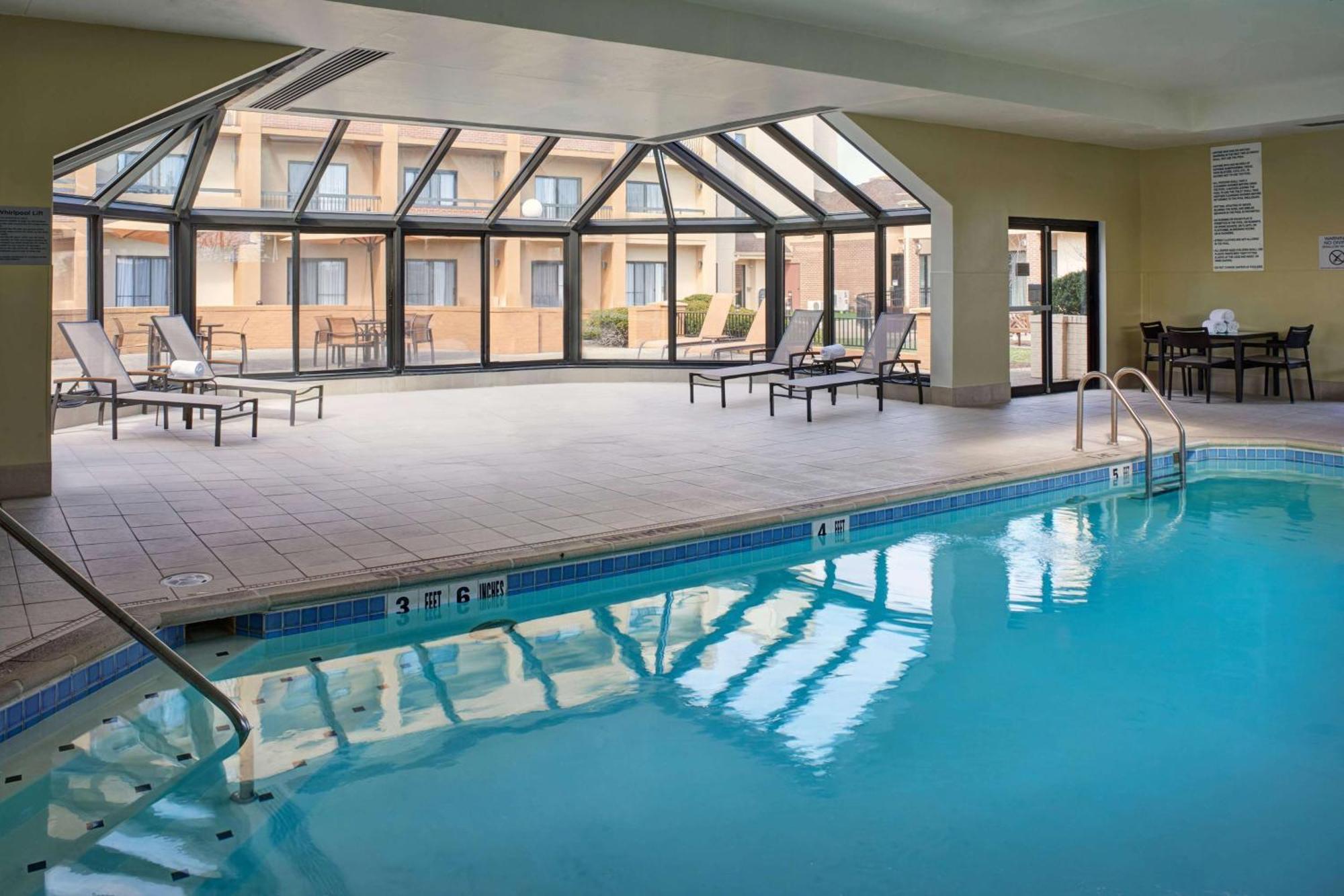 Sonesta Select Indianapolis Carmel Hotel Exterior foto